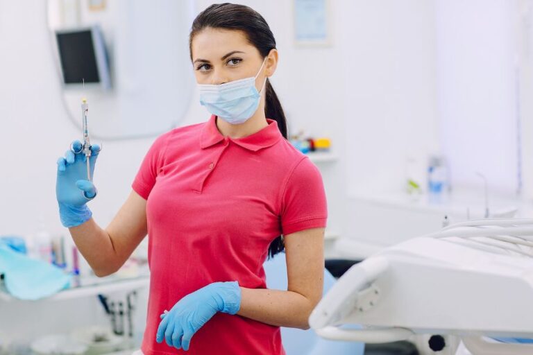 Jak bezpiecznie wyjąć fleczer z zęba