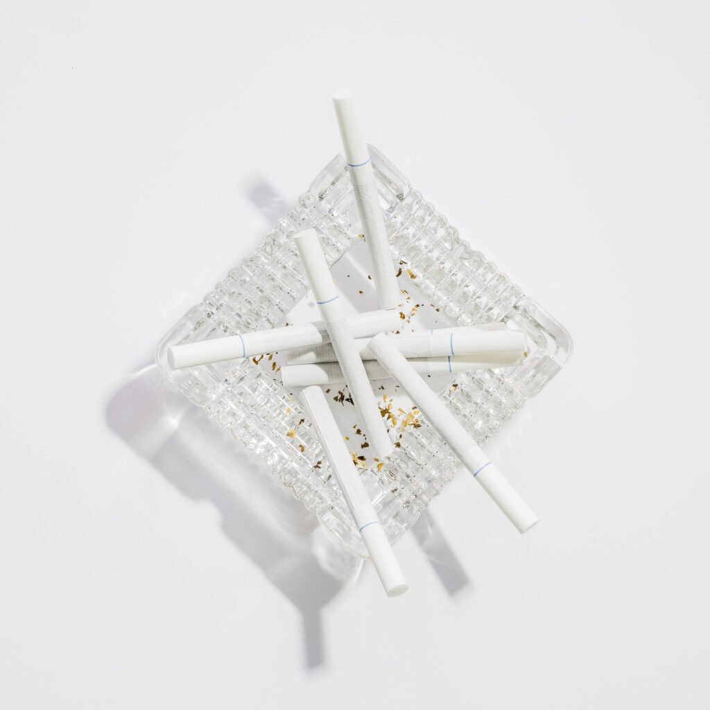 Jakie są różnice między papierosami cienkimi a tradycyjnymi?