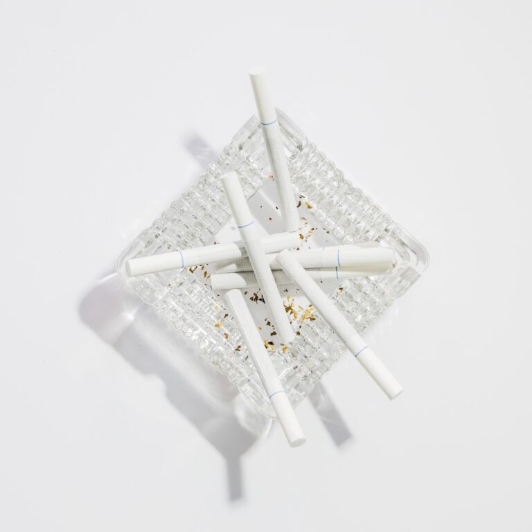 Jakie są różnice między papierosami cienkimi a tradycyjnymi?